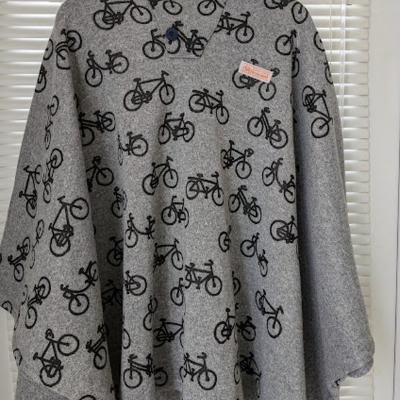 sou・sou x le coq sportif （Poncho) - Picture 2 of 8